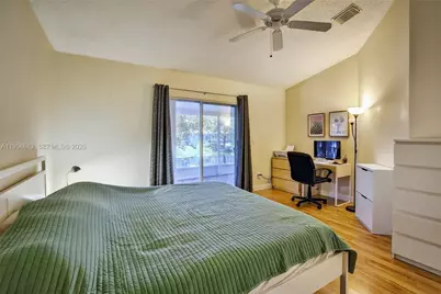 7306 NW 1st Mnr, Plantation, FL 33317 - Photo 27