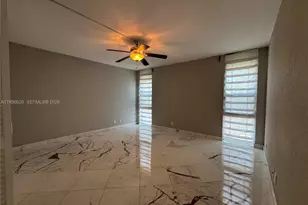 4800 Bayview Dr, Fort Lauderdale, FL 33308 - Photo 27