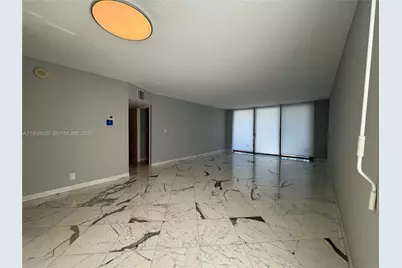 4800 Bayview Dr #206, Fort Lauderdale, FL 33308 - Photo 9