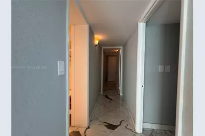 4800 Bayview Dr #206, Fort Lauderdale, FL 33308 - Photo 23