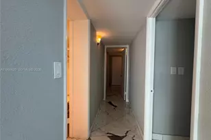 4800 Bayview Dr, Fort Lauderdale, FL 33308 - Photo 23