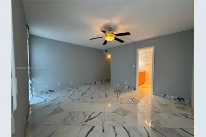 4800 Bayview Dr #206, Fort Lauderdale, FL 33308 - Photo 19