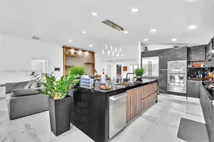 3388 SW 49th St, Hollywood, FL 33312 - Photo 19