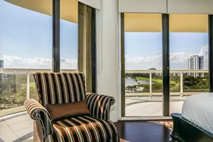 20191 E Country Club Dr, Aventura, FL 33180 - Photo 15