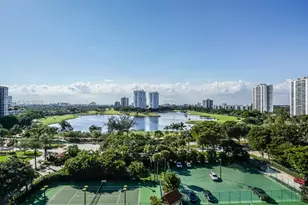 20191 E Country Club Dr, Aventura, FL 33180 - Photo 27