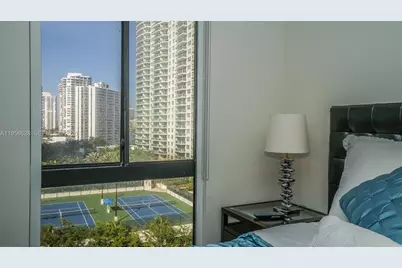 20191 E Country Club Dr #901, Aventura, FL 33180 - Photo 17