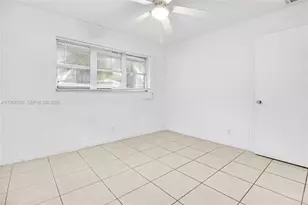 5718 NW 66th Ave, Tamarac, FL 33321 - Photo 9