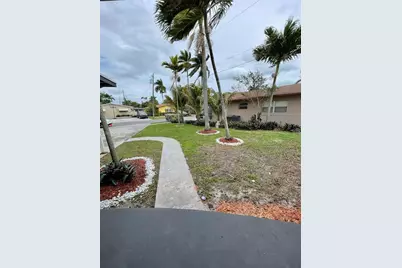 [Address not provided], Hallandale Beach, FL 33009 - Photo 15