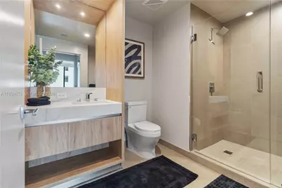 11 NE 6 #1513, Miami, FL 33132 - Photo 9