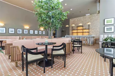 11 NE 6 #1513, Miami, FL 33132 - Photo 17