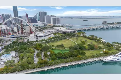 11 NE 6 #1513, Miami, FL 33132 - Photo 39