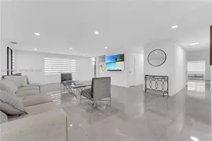 11824 SW 43rd Ct, Davie, FL 33330 - Photo 17