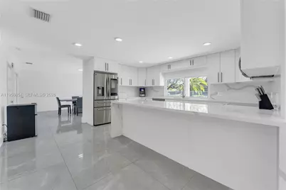 11824 SW 43rd Ct, Davie, FL 33330 - Photo 23