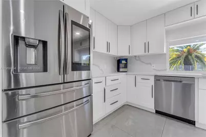 11824 SW 43rd Ct, Davie, FL 33330 - Photo 23
