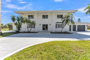 11824 SW 43rd Ct, Davie, FL 33330 - Photo 5
