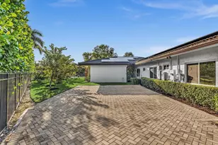 16380 Paddock Ln, Weston, FL 33326 - Photo 69