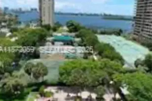 11111 Biscayne Blvd, Miami, FL 33181 - Photo 3
