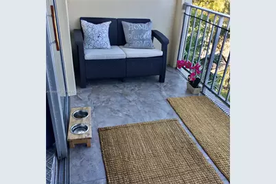 11111 Biscayne Blvd #4D, Miami, FL 33181 - Photo 9