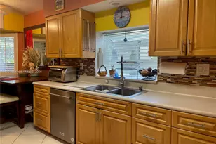 9360 S Chelsea Dr S, Plantation, FL 33324 - Photo 7