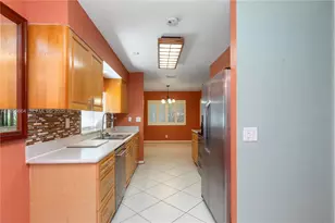 9360 S Chelsea Dr S, Plantation, FL 33324 - Photo 17