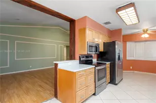 9360 S Chelsea Dr S, Plantation, FL 33324 - Photo 19