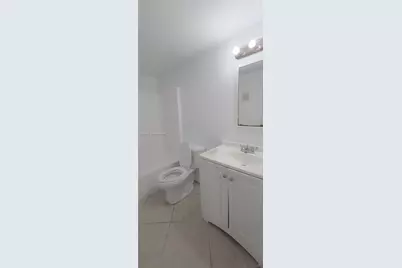 304 NW 30th Ct #102, Pompano Beach, FL 33064 - Photo 11