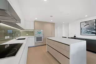 9221 E Bay Harbor Dr, Bay Harbor Islands, FL 33154 - Photo 5