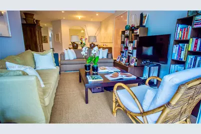 712 W Palm Aire Dr, Pompano Beach, FL 33069 - Photo 11