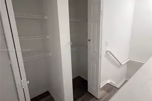 4003 Santa Maria Dr, Kissimmee, FL 34741 - Photo 7