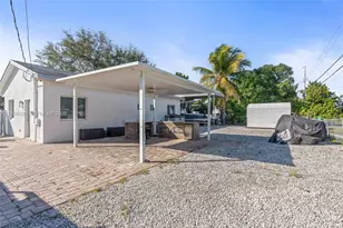 12045 NW 20th Ave, Miami, FL 33167 - Photo 23