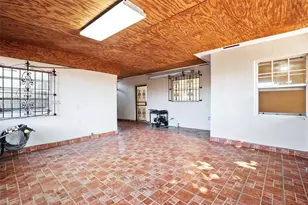 3880 E 8th Ln, Hialeah, FL 33013 - Photo 21