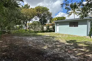 1306 NW 11th Pl, Fort Lauderdale, FL 33311 - Photo 5