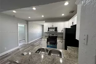 1306 NW 11th Pl, Fort Lauderdale, FL 33311 - Photo 9