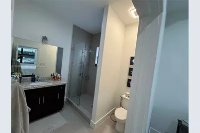 885 NE 3rd Ave, Homestead, FL 33030 - Photo 15