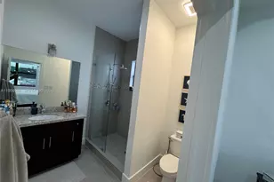 885 NE 3rd Ave, Homestead, FL 33030 - Photo 15