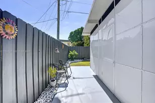 9410 SW 42nd St, Miami, FL 33165 - Photo 39