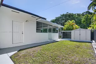 9410 SW 42nd St, Miami, FL 33165 - Photo 43