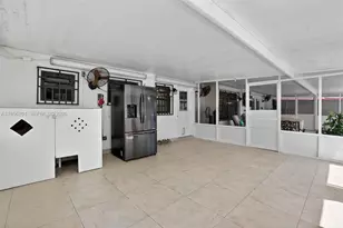 9410 SW 42nd St, Miami, FL 33165 - Photo 45