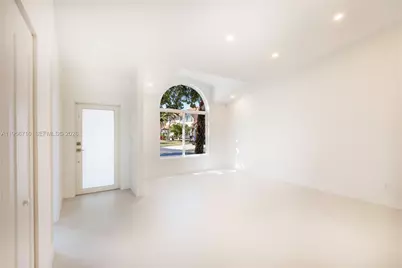 10831 SW 152nd Ct, Miami, FL 33196 - Photo 7