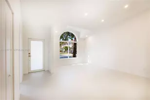 10831 SW 152nd Ct, Miami, FL 33196 - Photo 7