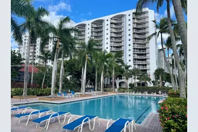 3610 Yacht Club Dr #1416, Aventura, FL 33180 - Photo 13