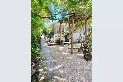 2538 SW 11th St #2, Miami, FL 33135 - Photo 1