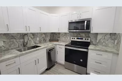 1965 S Ocean Dr #ME, Hallandale Beach, FL 33009 - Photo 1