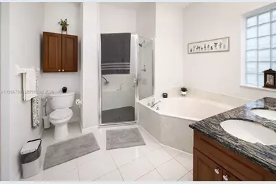 10390 E Utopia Cir E #10390, Boynton Beach, FL 33437 - Photo 11