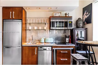 1036 Ocean Dr #B201, Miami Beach, FL 33139 - Photo 11