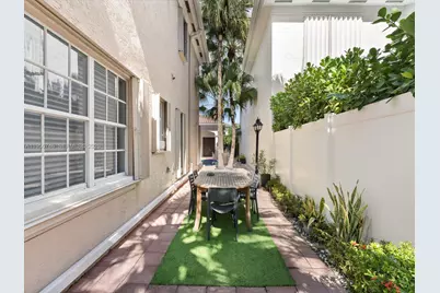 3960 194th Trl, Sunny Isles Beach, FL 33160 - Photo 13