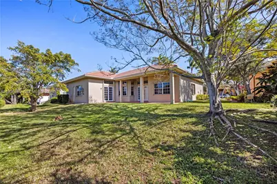 109 SW 128th Ave, Plantation, FL 33325 - Photo 23