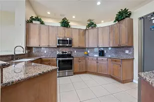 109 SW 128th Ave, Plantation, FL 33325 - Photo 27
