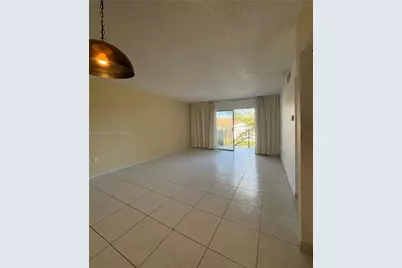 8950 NE 8th Ave #312, Miami, FL 33138 - Photo 11