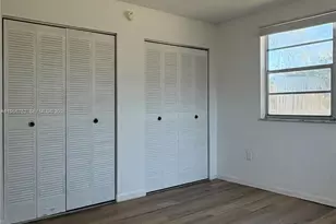 8950 NE 8th Ave, Miami, FL 33138 - Photo 15